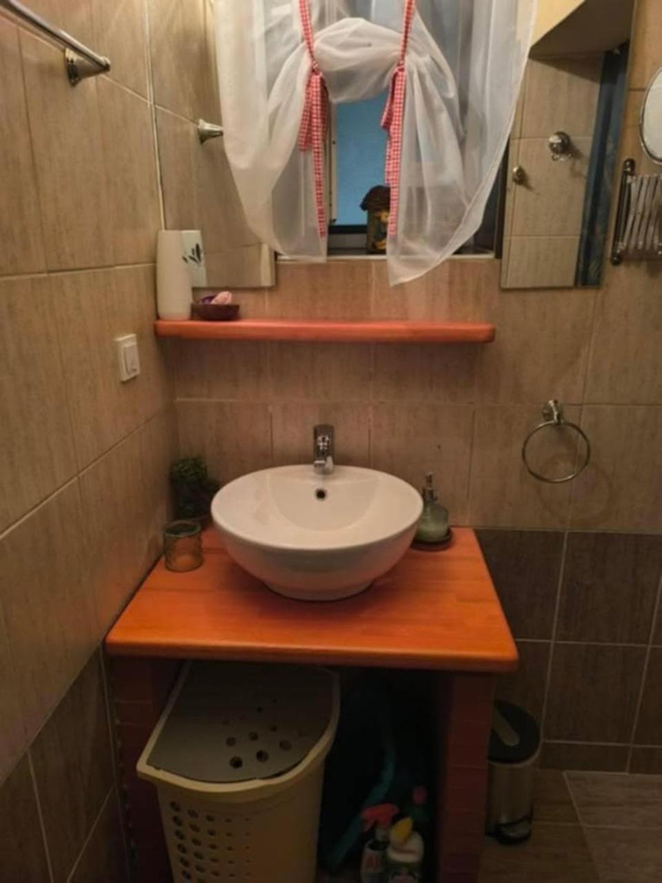 Cozy Apartment Alexandros Near Aqueduct Kavala Exterior foto